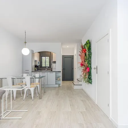 Casa vacanze Milenial Immo Triangle - House With Barbecue And Swimming Pool Empuriabrava